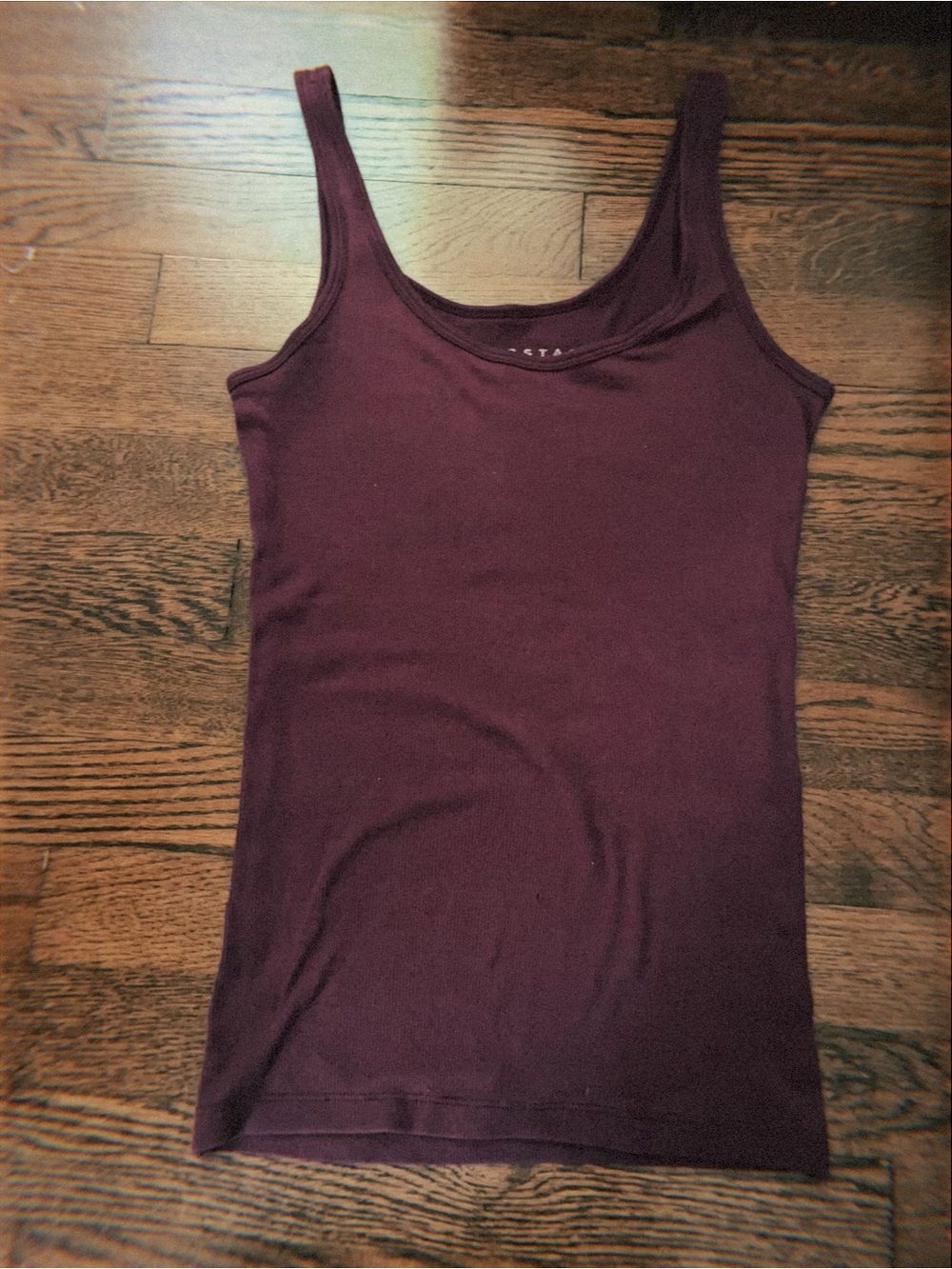 VINTAGE Women’s Burgundy Tank Top — Stretch Ribbed Scoop Neck
